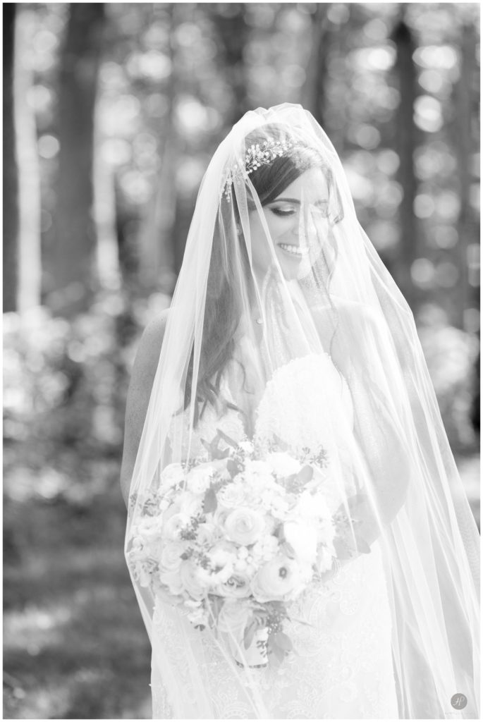 romantic photos of bride at allaire state park